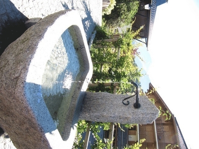 Bassin en granit - Cordon Bassin en granit - Cordon