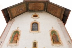 Façade restaurée - église