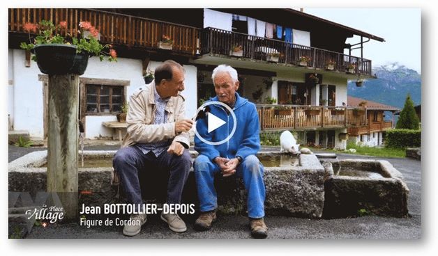 Jean et la place du Village